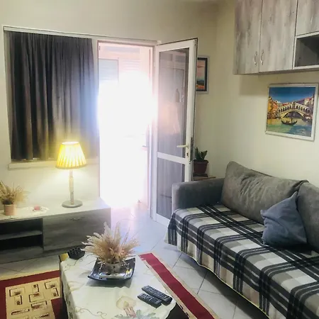 Too Cozzy Flat * Tirana