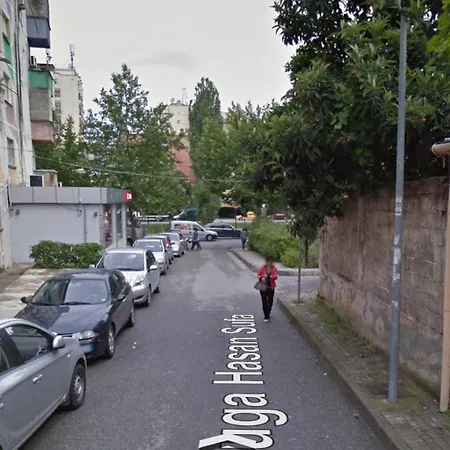Cozzyyy Flat Τίρανα