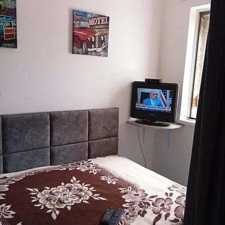 Too Cozzy Flat Apartment *