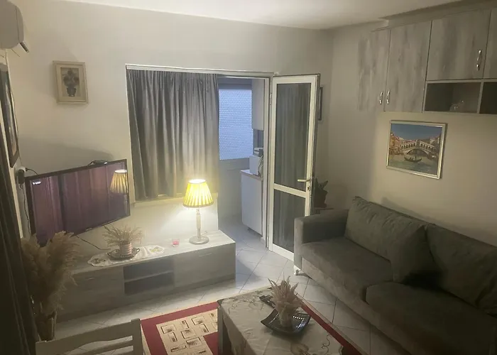 Too Cozzy Flat Appartement Tirana